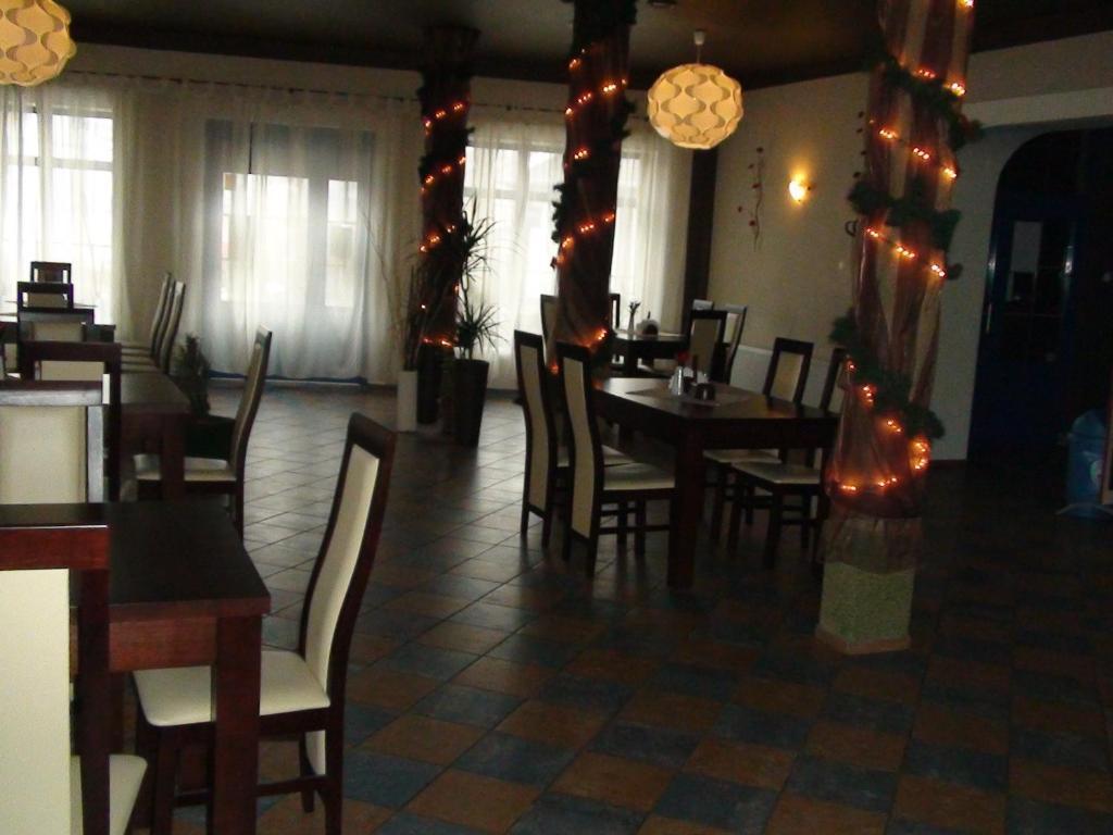 Hotel Europa Polanica-Zdrój Exteriör bild
