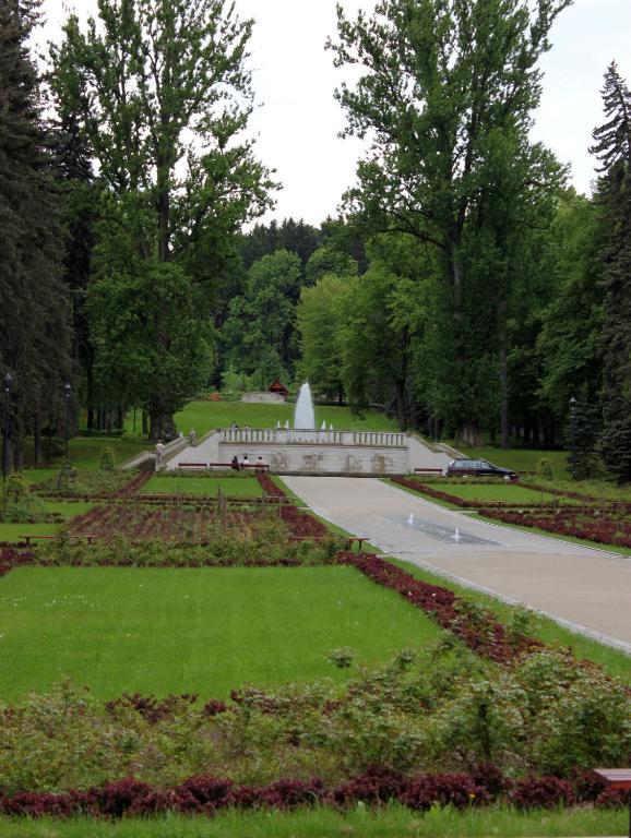 Hotel Europa Polanica-Zdrój Exteriör bild